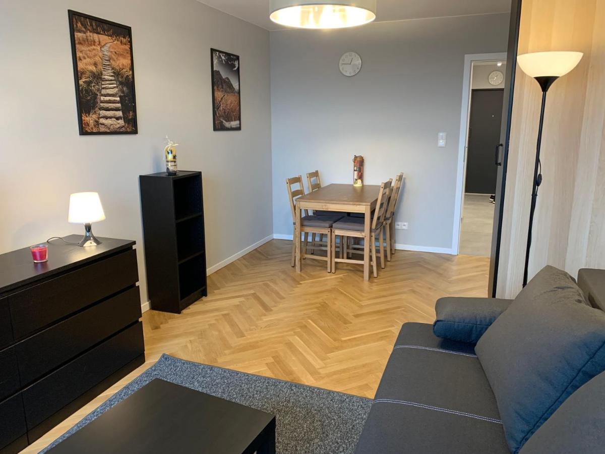 On The Wave - Sea-Close Studio With Nice Balcony View - 30M2 Gdańsk Zewnętrze zdjęcie